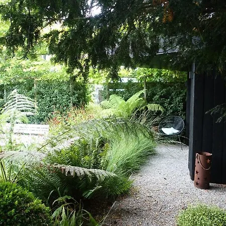 Bed And Garden Holiday home
