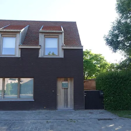 Bed And Garden Knokke-Heist